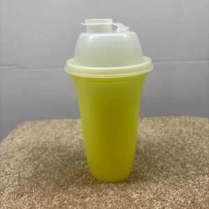 Vtg Tupperware 844-3 Quick Shake Salad Dressing Gravy Shaker NO INSERT